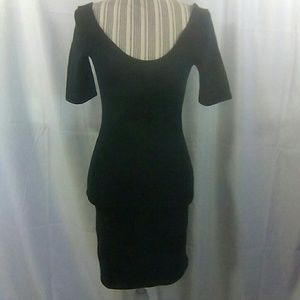 Xhilaration Black Short Sleeve Scoop Neck Bodycon Dress Size Small
